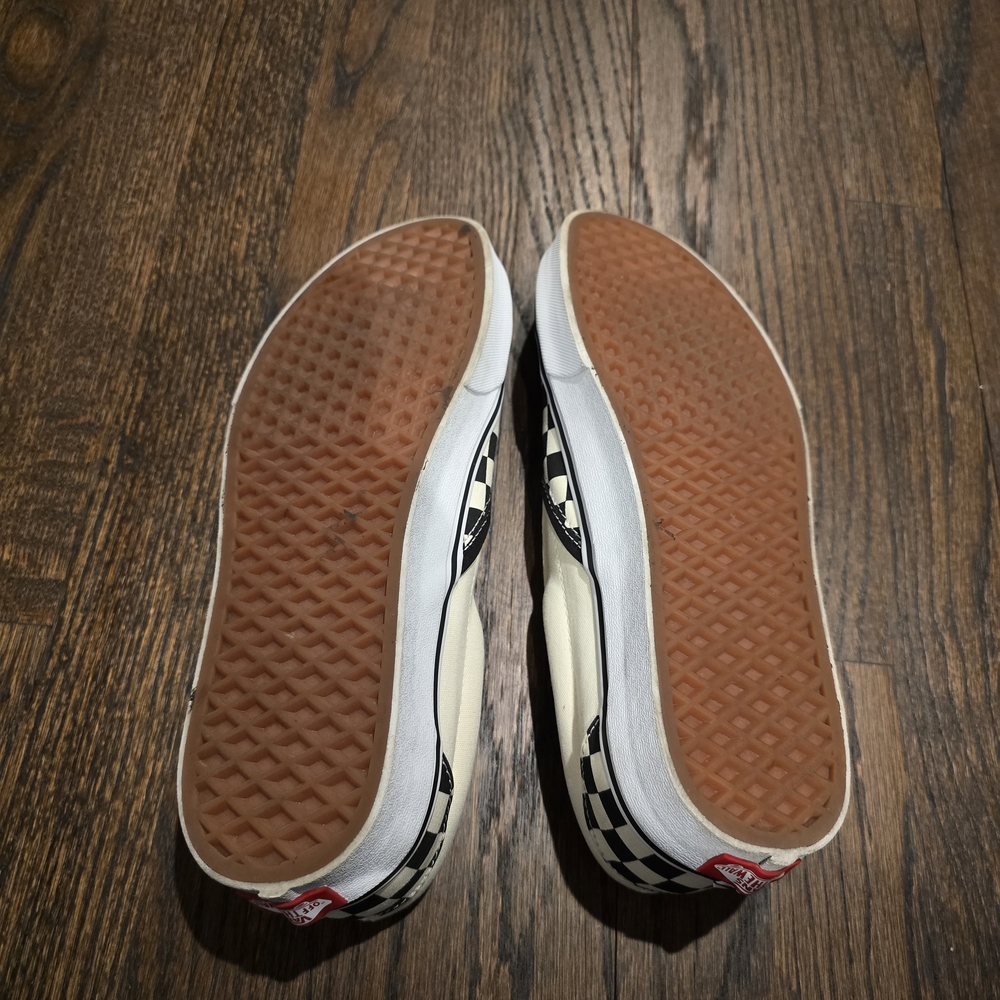 Vans Black and White Checkered Kids Sneakers - Picture 6 of 12